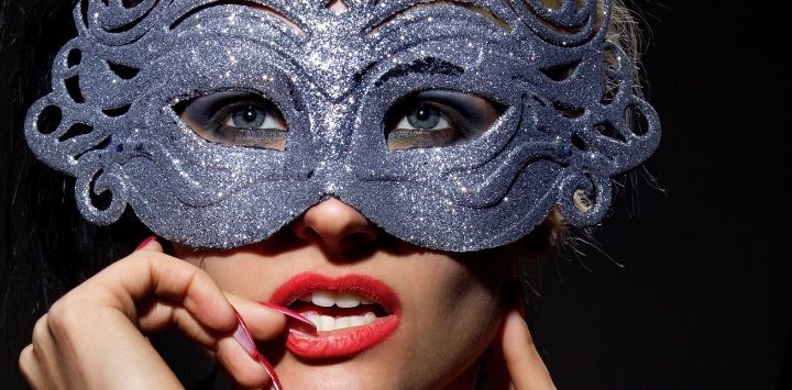 Anoniem, onherkenbaar werken als webcamgirl